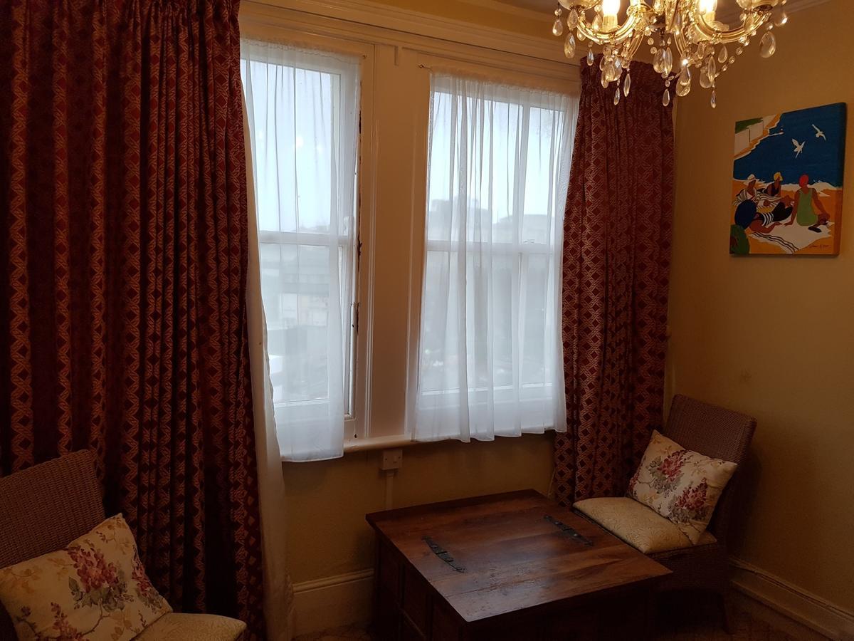 Double or Twin Room with Side Sea View